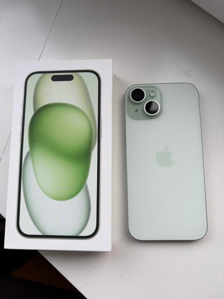 iPhone 15 Green · 128 GB — view 1